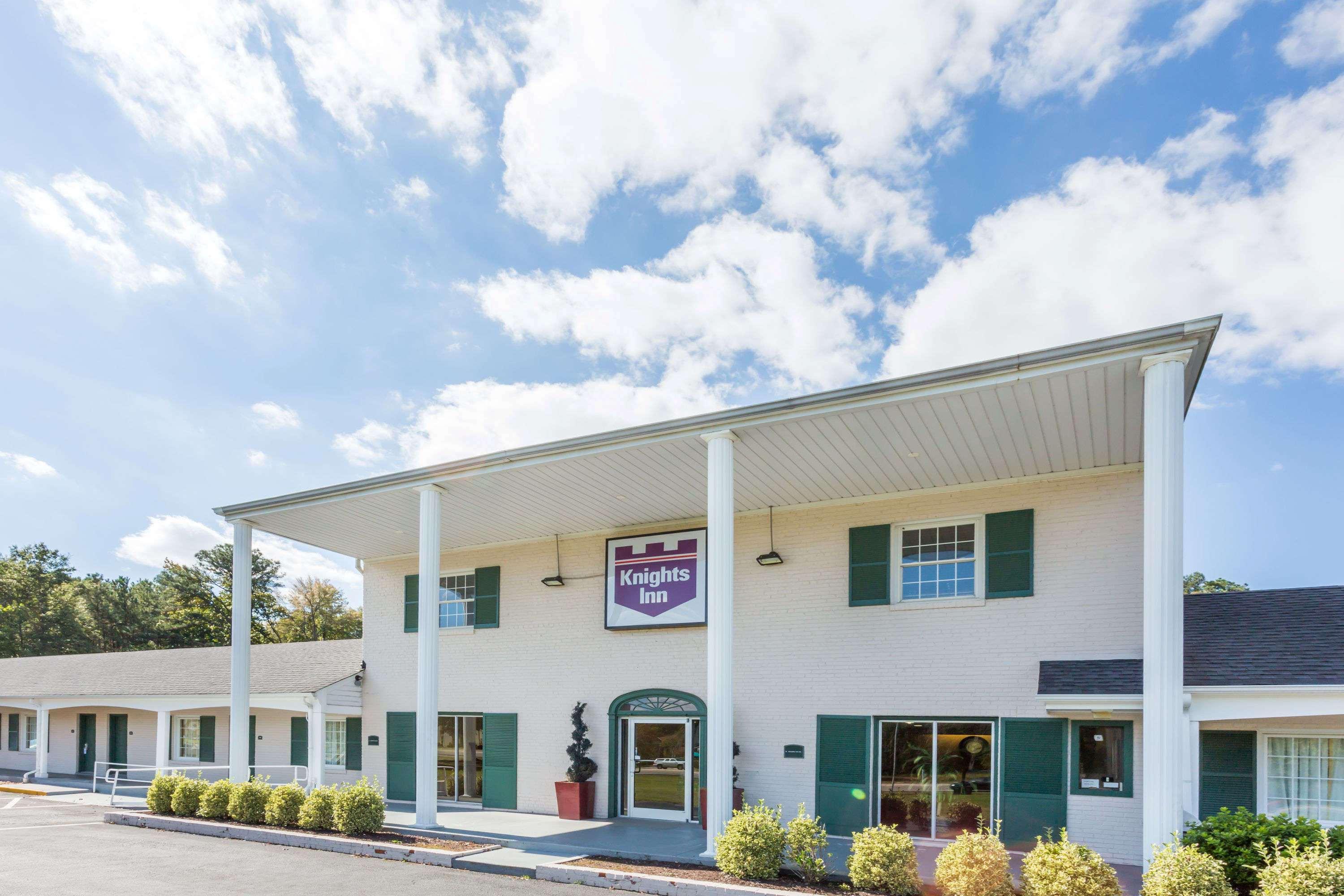 Knights Inn Glen Allen Esterno foto