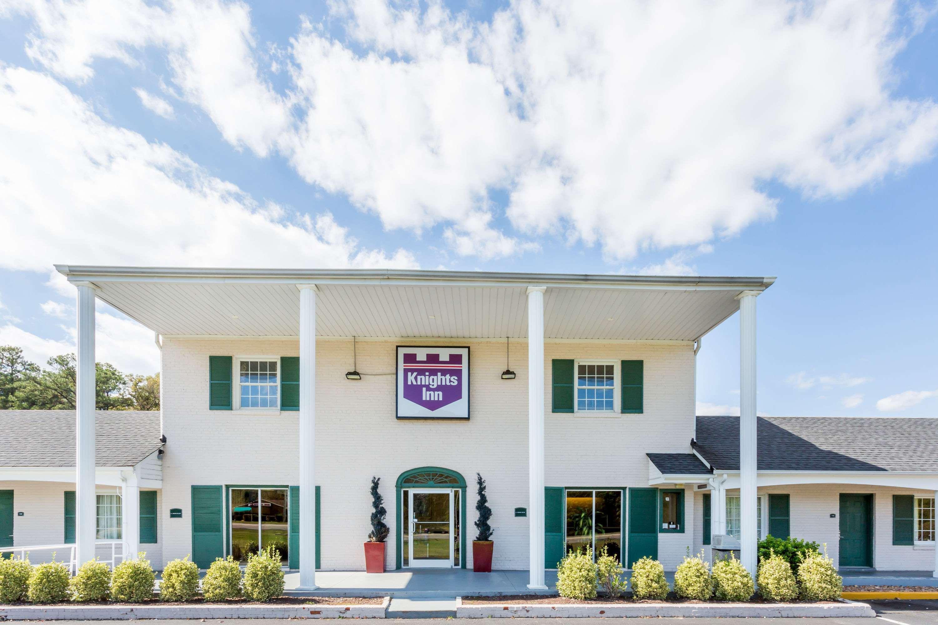 Knights Inn Glen Allen Esterno foto